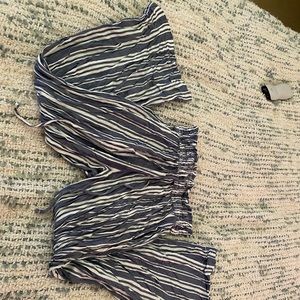 Hollister stripped flowy pants